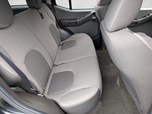 Used 2013 Nissan Xterra S w/ Value Package image 21