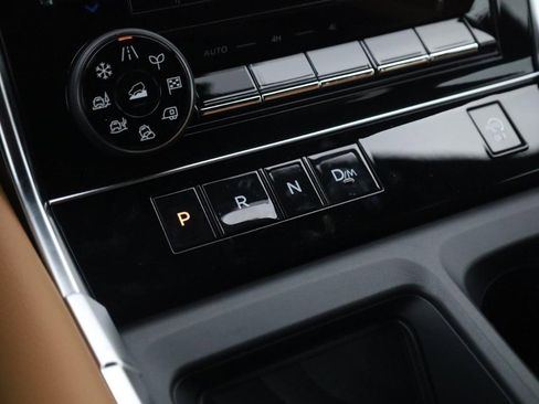 New 2026 Nissan Armada SL w/ Captain's Chari Seat Package image 17