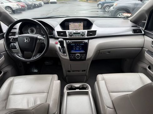 Used 2014 Honda Odyssey EX-L image 23