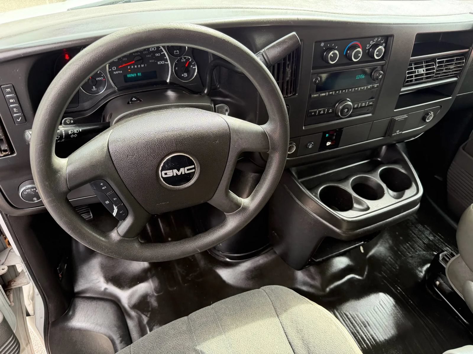 Used 2019 GMC Savana 2500 w/ Driver Convenience Package RWD image 11