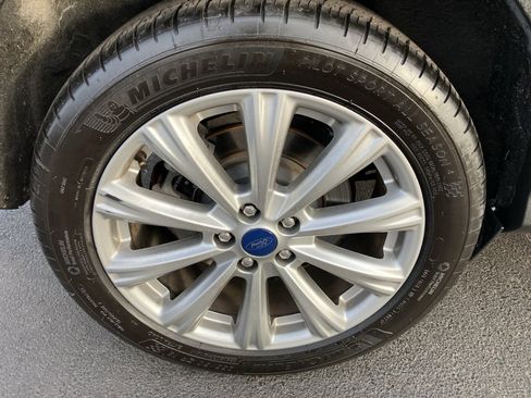 Used 2017 Ford Escape Titanium w/ Equipment Group 301A image 11