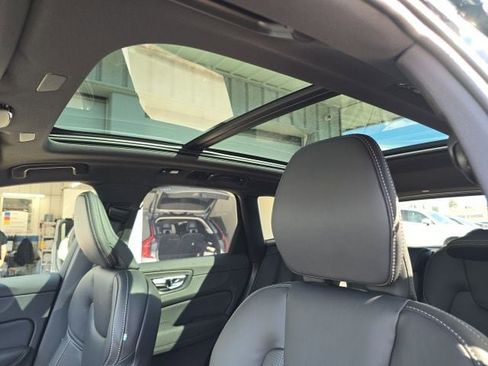 New 2026 Volvo XC60 B5 Ultra w/ Climate Package AWD/4WD image 25