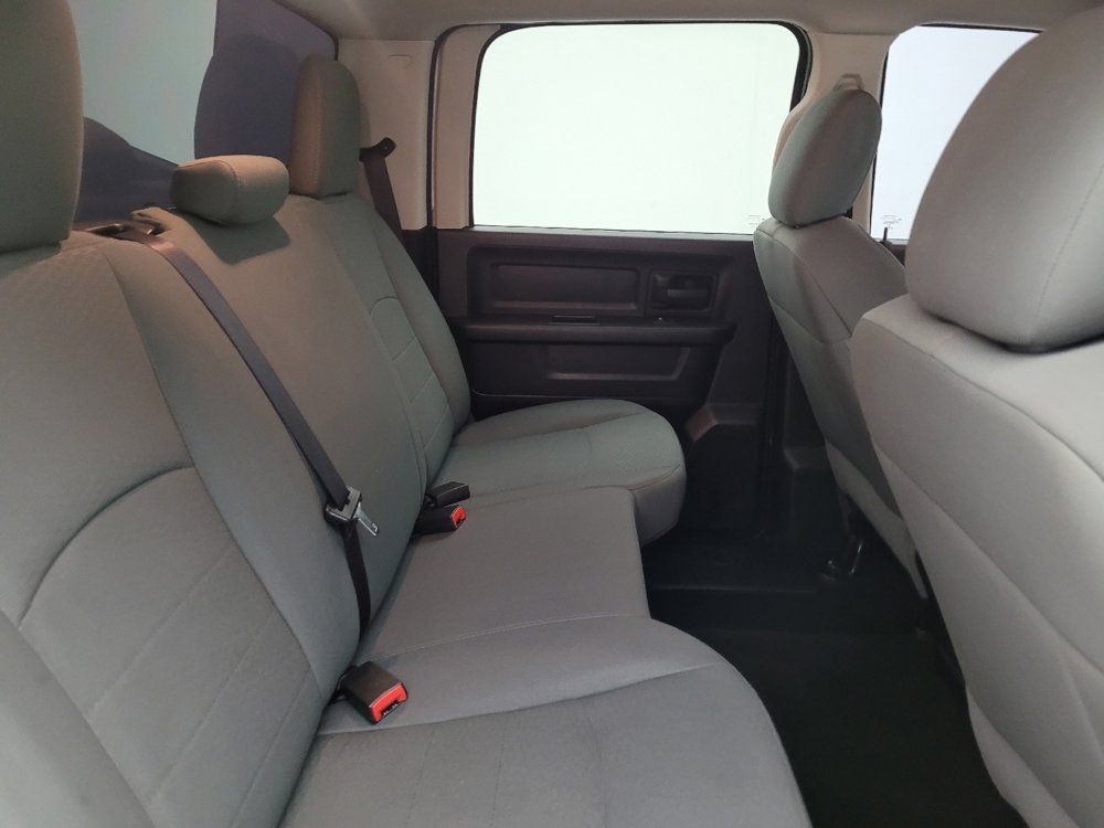 Used 2015 RAM 1500 Express AWD/4WD image 19
