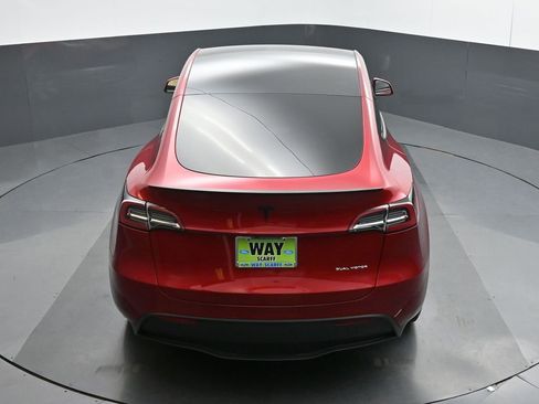 Used 2024 Tesla Model Y Long Range image 40