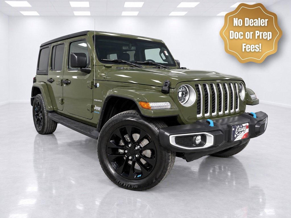 Used 2023 Jeep Wrangler Unlimited Sahara w/ Cold Weather Group AWD/4WD image 1
