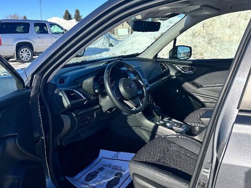 Used 2021 Subaru Forester Premium w/ Popular Package #1 image 12
