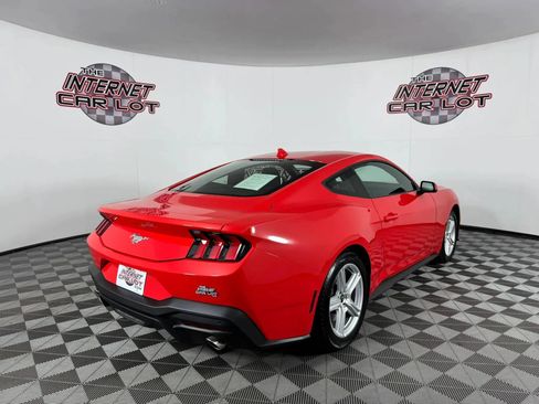 Used 2026 Ford Mustang Coupe RWD image 7