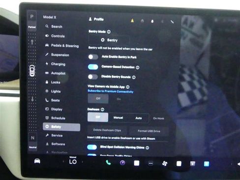Used 2022 Tesla Model X AWD/4WD image 17