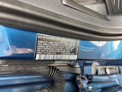 Used 2017 Volkswagen Beetle 1.8T SE FWD image 32