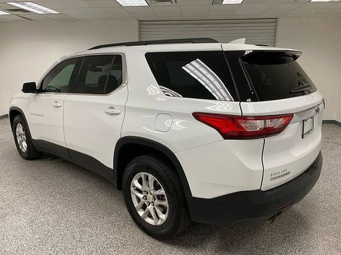 Used 2020 Chevrolet Traverse LT image 7