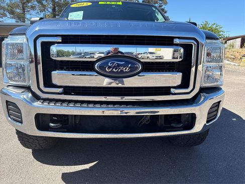 Used 2015 Ford F250 XLT w/ XLT Interior Package AWD/4WD image 26