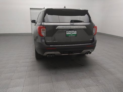 Used 2020 Ford Explorer Platinum w/ Premium Technology Package AWD/4WD image 6
