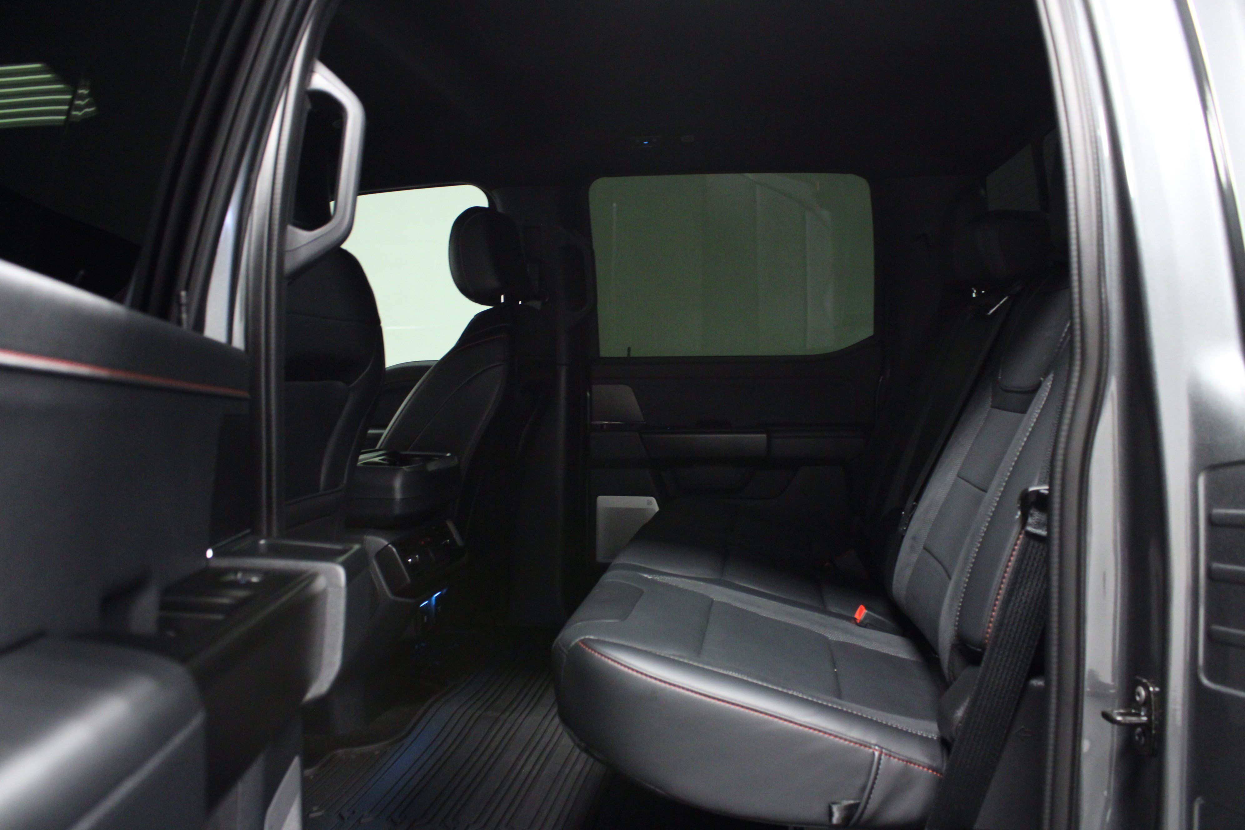 Used 2025 Ford F150 Raptor AWD/4WD image 13