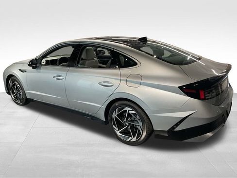 New 2025 Hyundai Sonata SEL FWD image 6