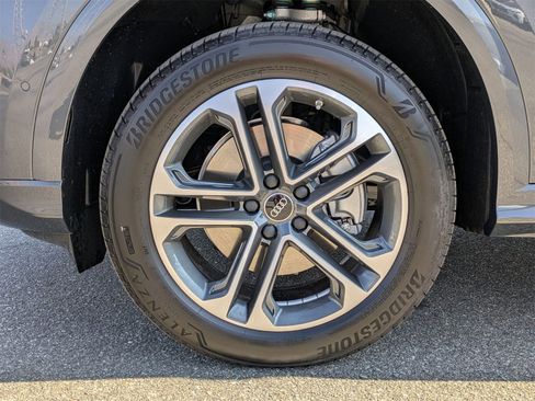 New 2025 Audi Q5 Premium Plus image 13