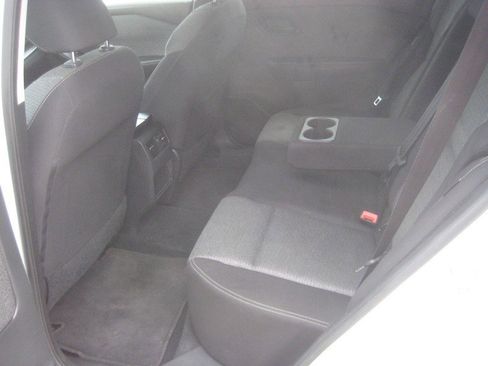 Used 2021 Nissan Rogue S AWD/4WD image 26