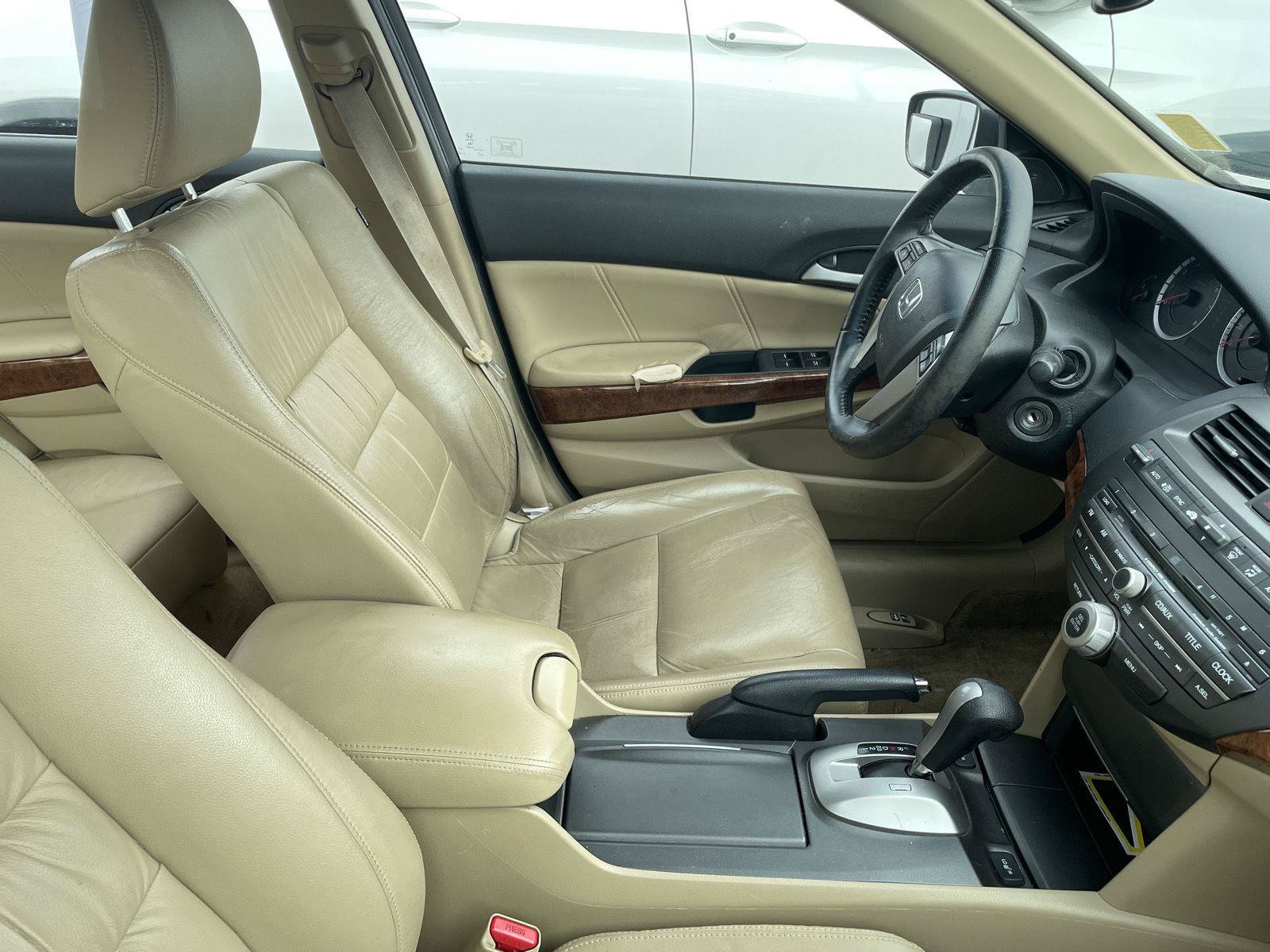Used 2012 Honda Accord EX-L image 5