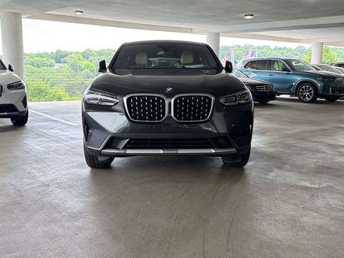 Certified 2025 BMW X4 xDrive30i AWD/4WD image 5
