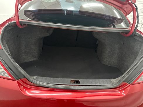 Used 2015 Nissan Versa SV FWD image 23