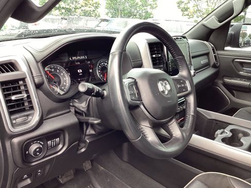 Used 2023 RAM 1500 Laramie AWD/4WD image 11