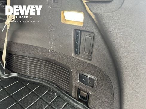 Used 2021 Lincoln Aviator Reserve w/ Equipment Group 201A image 31