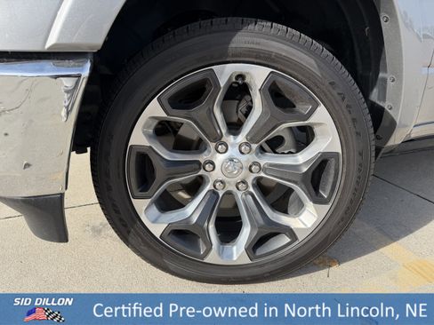 Used 2023 RAM 1500 Limited image 9