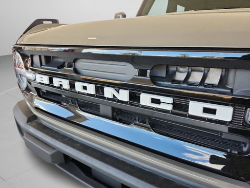 New 2025 Ford Bronco Outer Banks image 18
