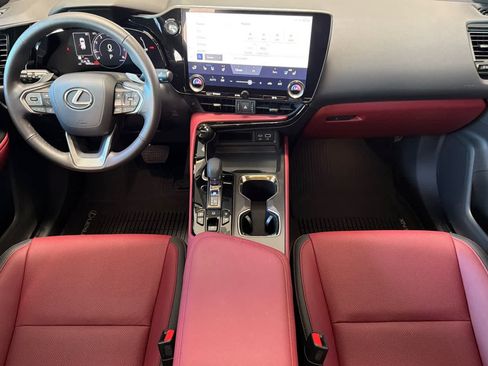 Certified 2025 Lexus NX 350 AWD w/ Accessory Package (A2) image 3