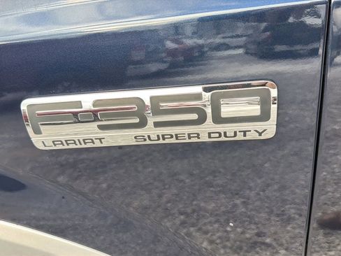 Used 2007 Ford F350 Lariat image 12
