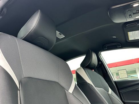 Certified 2025 Toyota Camry SE FWD image 17
