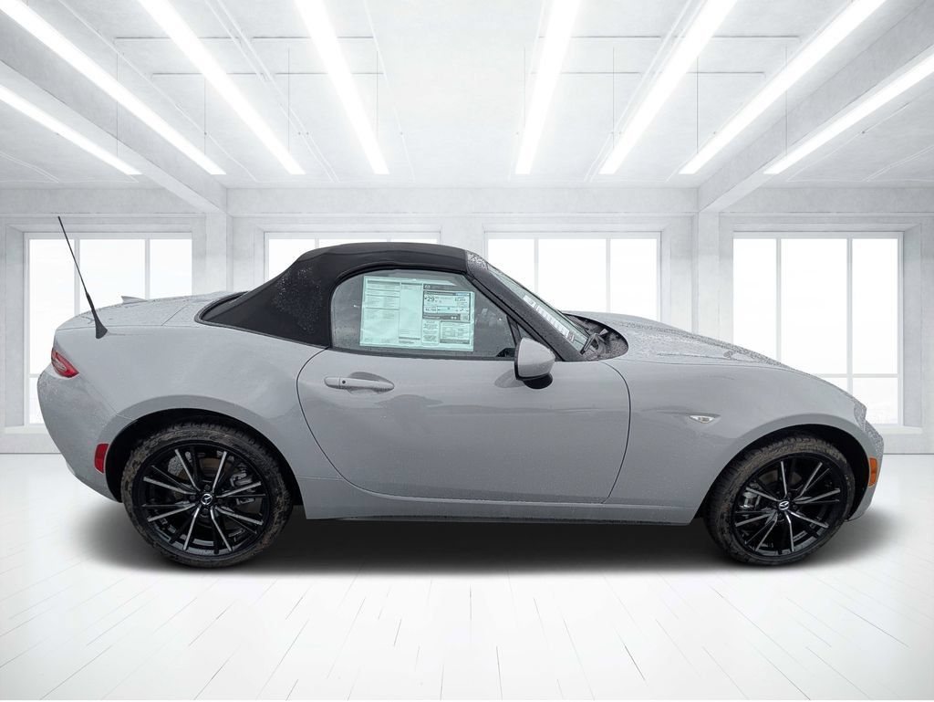 New 2026 MAZDA MX-5 Miata Grand Touring RWD image 2