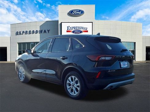 Used 2025 Ford Escape Active image 8