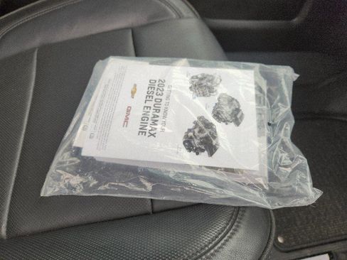 Used 2023 Chevrolet Silverado 2500 High Country w/ Z71 Off-Road Package image 15