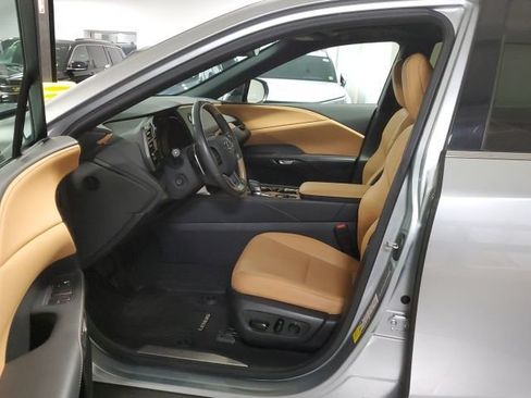 Used 2023 Lexus RX 350 Premium w/ Accessory Package AWD/4WD image 13
