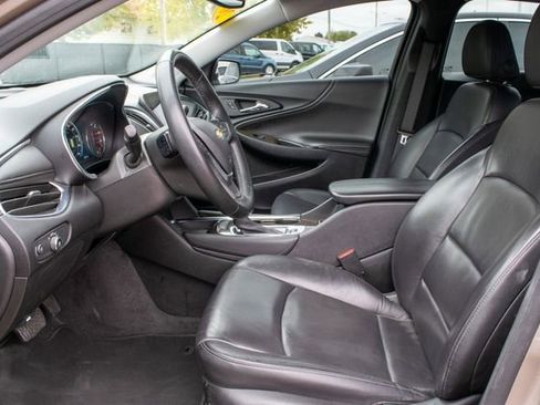 Used 2024 Chevrolet Malibu LT image 13