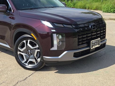 Used 2023 Hyundai Palisade Limited AWD/4WD image 4
