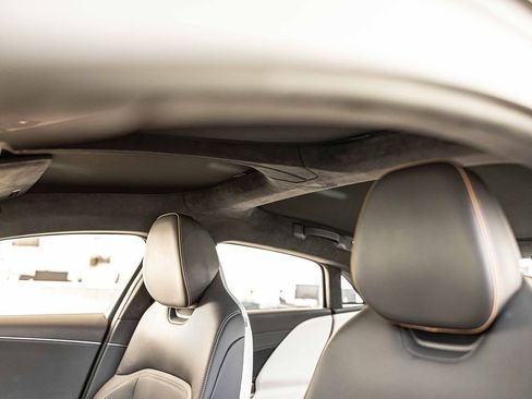 Used 2024 Lucid Air Touring image 21