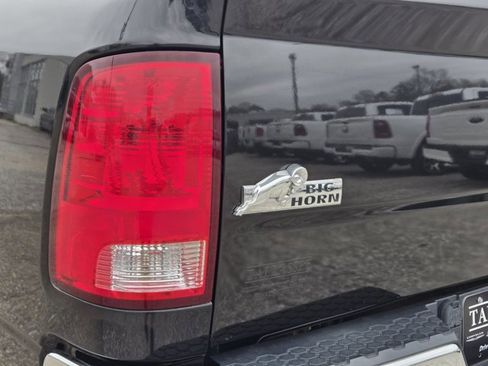 Used 2018 RAM 1500 Big Horn image 8