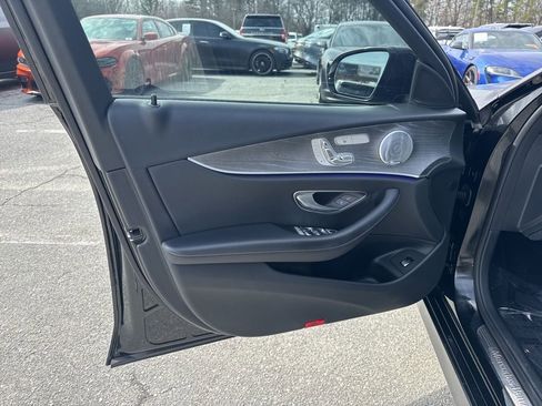 Used 2021 Mercedes-Benz E 350 4MATIC Sedan image 26