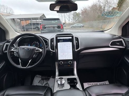 Used 2024 Ford Edge SEL image 22