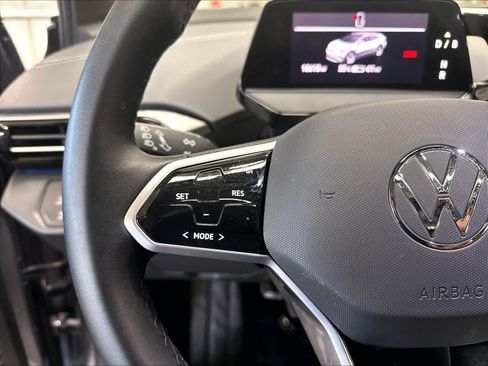 Used 2023 Volkswagen ID.4 S RWD image 14