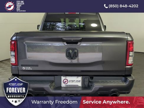 Used 2022 RAM 1500 Big Horn w/ Night Edition RWD image 5