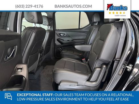 Certified 2023 Chevrolet Traverse LT w/ LT Premium Package AWD/4WD image 10