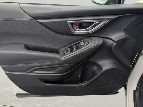 Used 2019 Subaru Forester Premium image 9