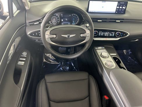 Used 2023 Genesis GV70 2.5T w/ Select Package image 23