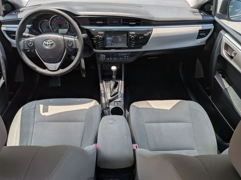 Used 2015 Toyota Corolla LE FWD image 27