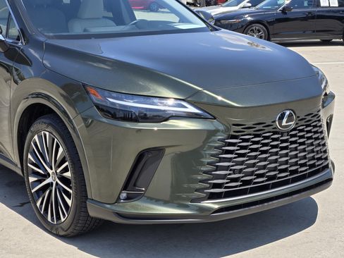 Certified 2025 Lexus RX 350 Premium Plus w/ Accessory Package (Z1) FWD image 9