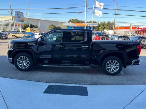 Used 2022 GMC Sierra 1500 SLT w/ SLT Premium Package image 6