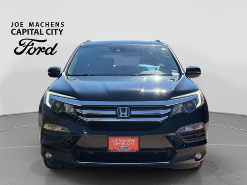 Used 2016 Honda Pilot Touring image 10