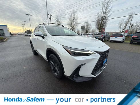Used 2023 Lexus NX 450h+ AWD w/ Luxury Package image 8